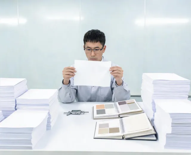 Paper inspection table